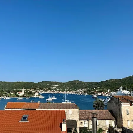 Апартаменты House Roki Вис